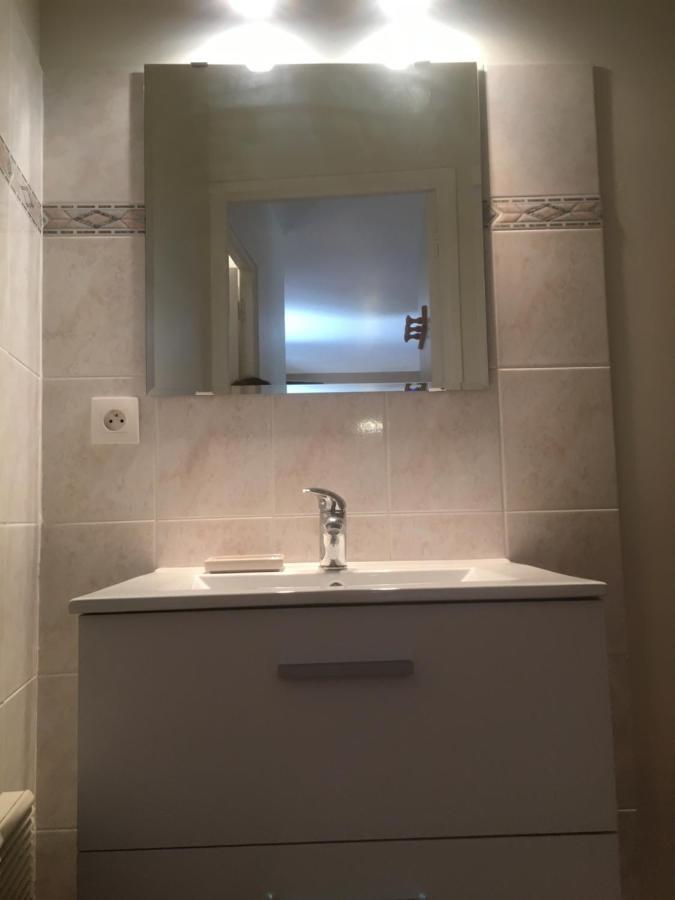 Bed and Breakfast La Ferme De Valauris Sisteron Exterior foto