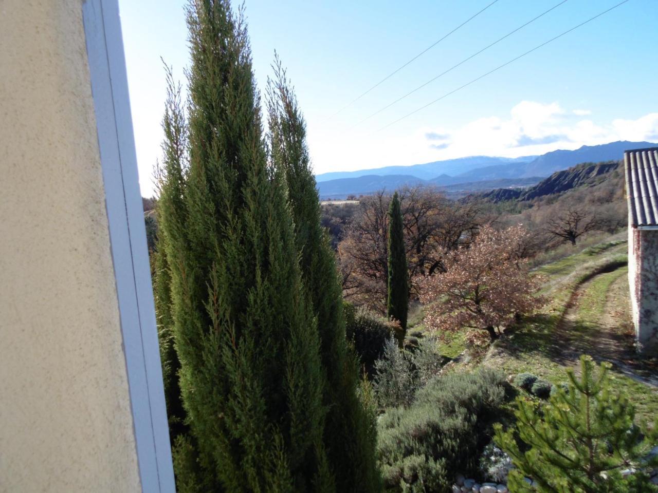 Bed and Breakfast La Ferme De Valauris Sisteron Exterior foto